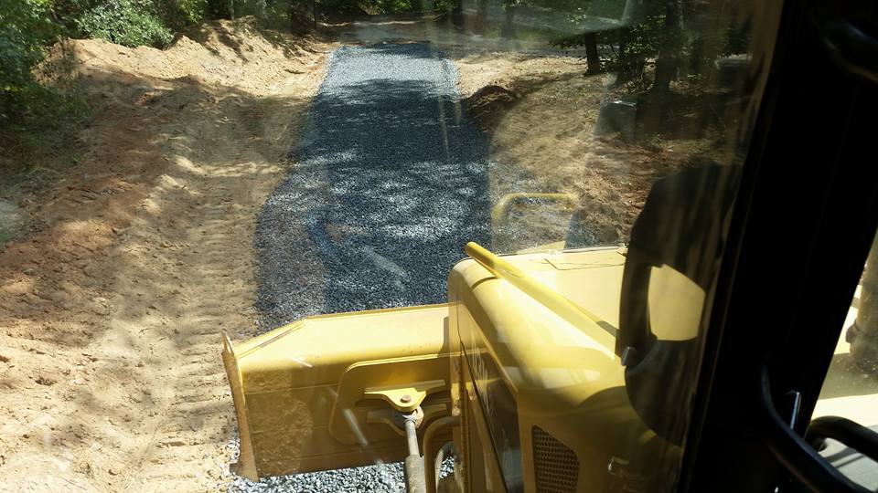 Gravel, crushed stone driveway installation and repair
